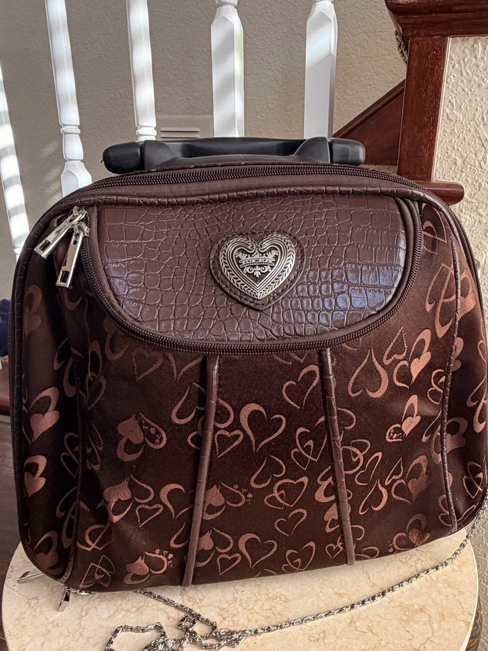 Heart-Accent Brown Women’s Shoulder Bag